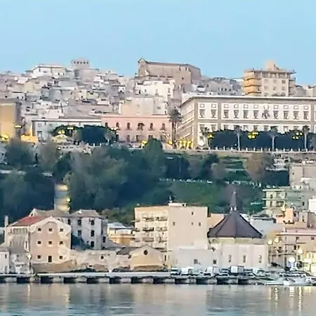 Casa Sunrise - Lovely Sea Front Apartment Sciacca Exterior photo